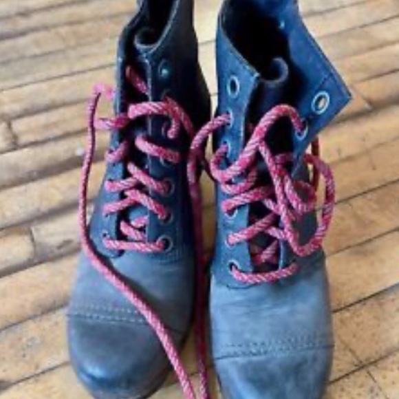 Sorel PDX Lace Wedge Lexie Boot Moto Quarry Grey Size 8 - Picture 3 of 4